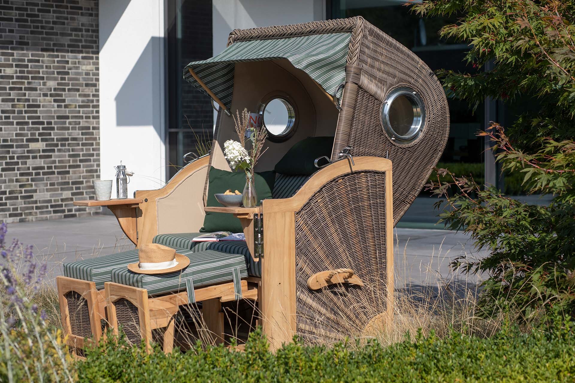 md01902_strandkorb_duene_teak_bullauge_grey_504_milieu-4-kleindwosjfov47ptg
